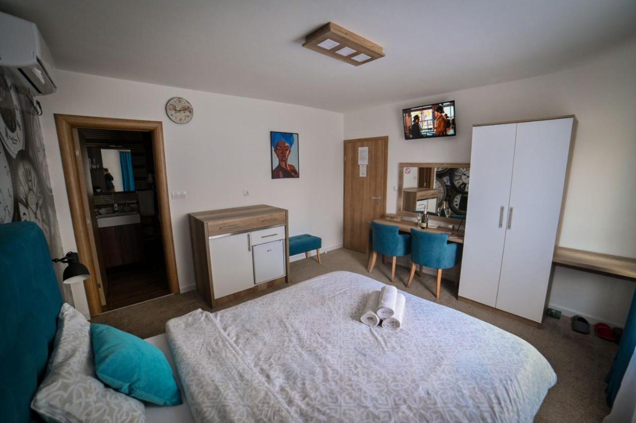 Studio Apartmani Emili Apartman Br 2 Bijeljina Exteriör bild